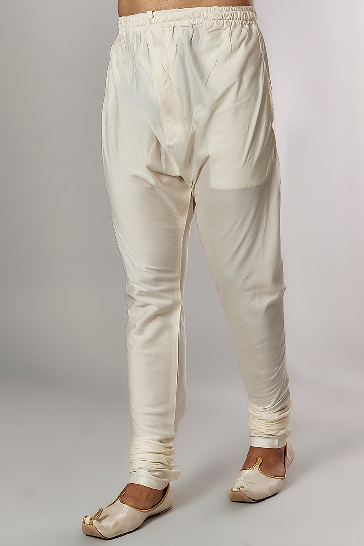 Cream Dupion Silk Embroidered Groom Sherwani Set by Jayesh and Kaajal Shah Men at Pernia's Pop Up Shop