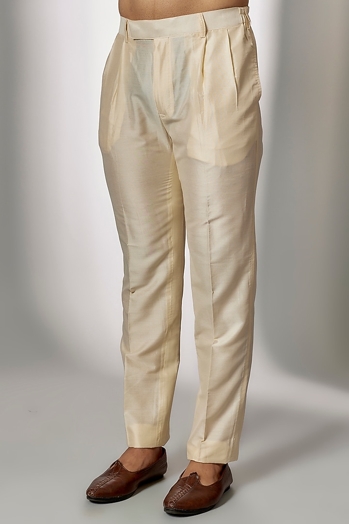 Cream Dupion Silk Embroidered Kurta Set by Jayesh and Kaajal Shah Men at Pernia's Pop Up Shop