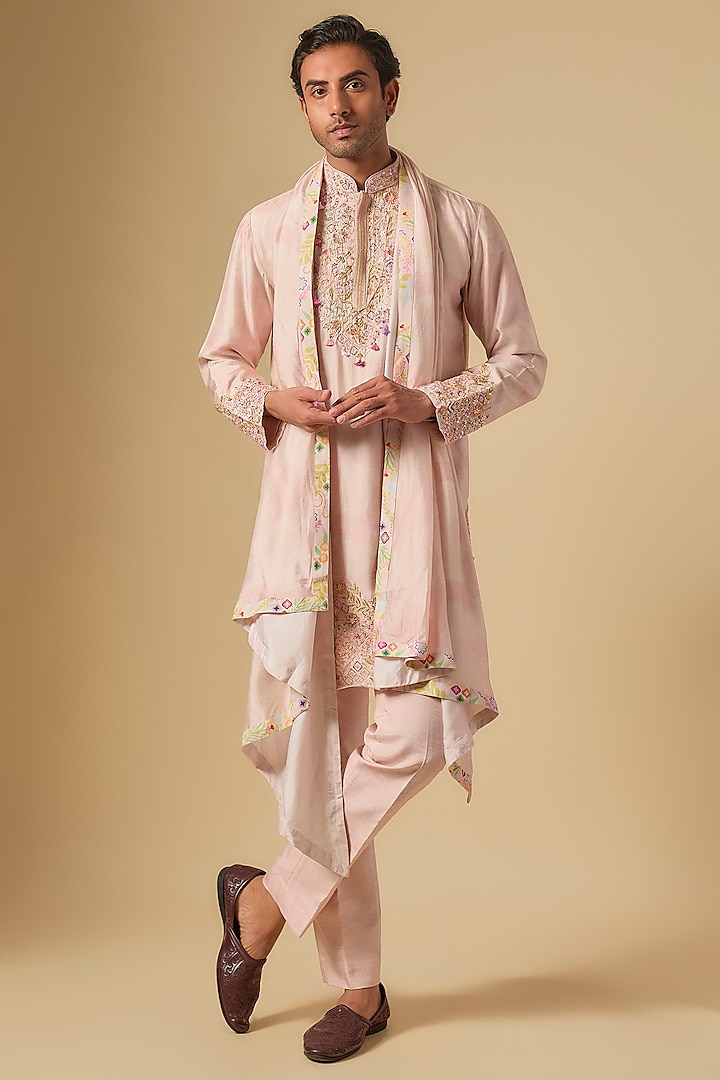 Peach Cotton Silk Embroidered Kurta Set by Jayesh and Kaajal Shah at Pernia's Pop Up Shop
