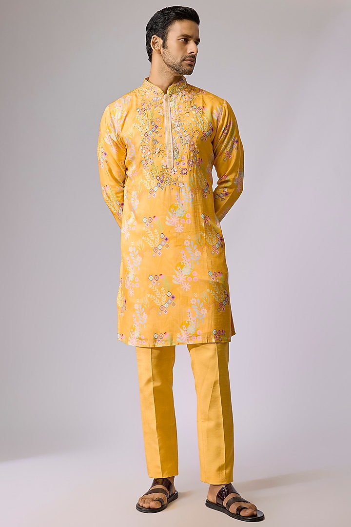 Yellow Dupion Silk Kurta Set by Jayesh and Kaajal Shah Men at Pernia's Pop Up Shop