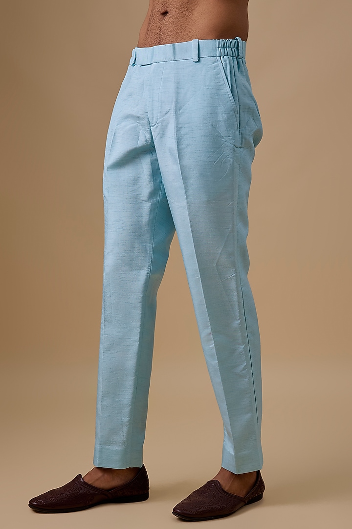 Sky Blue Silk Kurta Set by Jayesh and Kaajal Shah Men at Pernia's Pop Up Shop