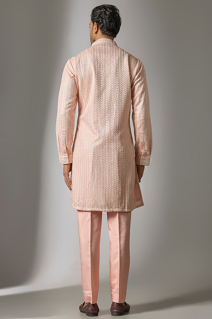 Pink Silk Kurta Set by Jayesh and Kaajal Shah Men at Pernia's Pop Up Shop