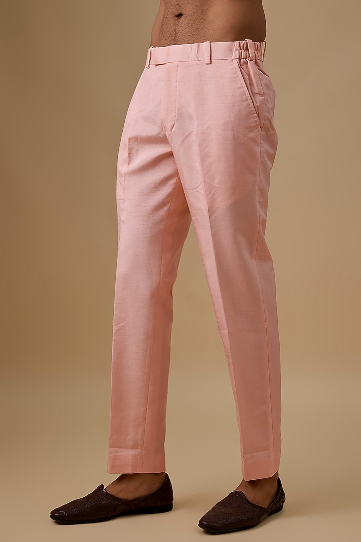 Pink Silk Kurta Set by Jayesh and Kaajal Shah Men at Pernia's Pop Up Shop