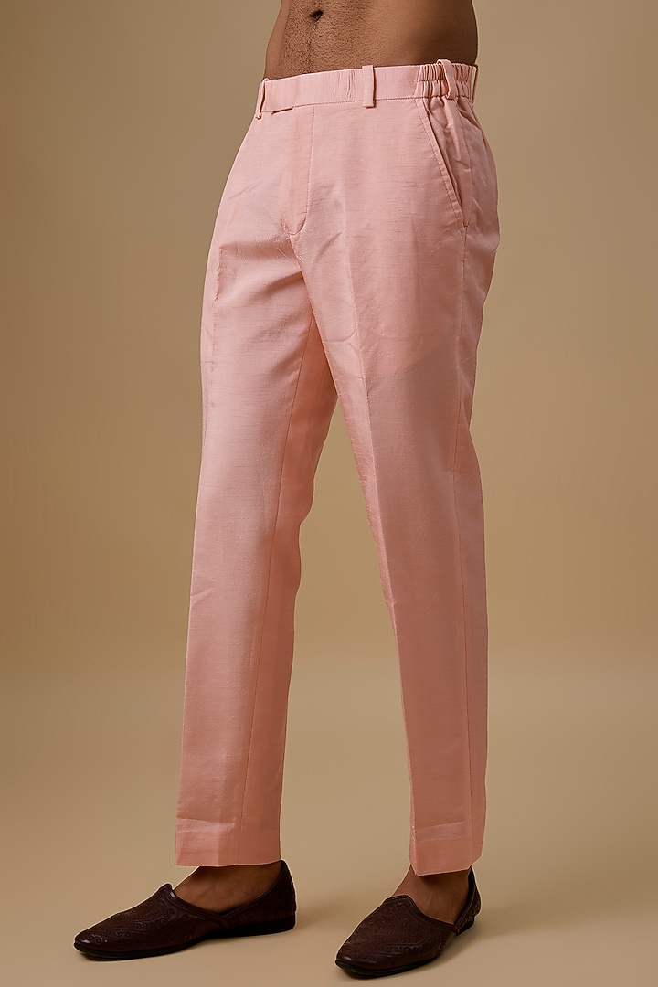 Pink Silk Kurta Set by Jayesh and Kaajal Shah Men at Pernia's Pop Up Shop