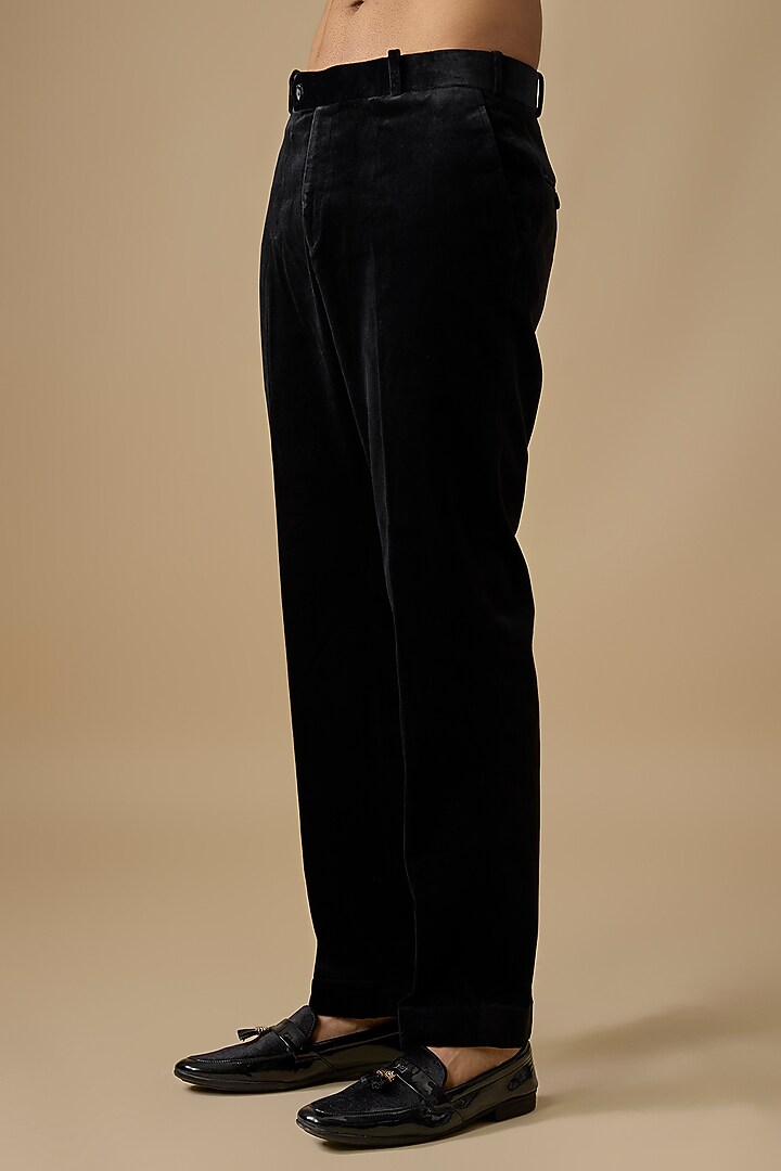 Black Polyester & Linen Satin Groom Indowestern Set by Jayesh and Kaajal Shah Men at Pernia's Pop Up Shop