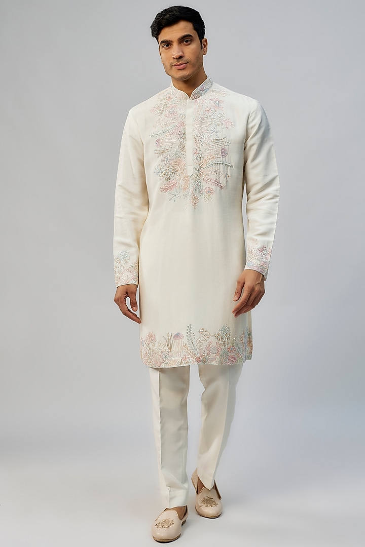 White Silk Thread & Bead Embroidered Bundi Jacket Set by Jayesh and Kaajal Shah Men at Pernia's Pop Up Shop