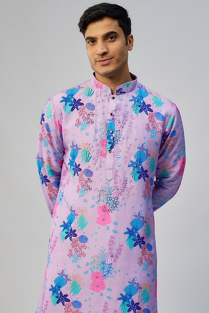 Lavender Silk Printed & Embroidered Kurta Set by Jayesh and Kaajal Shah Men at Pernia's Pop Up Shop