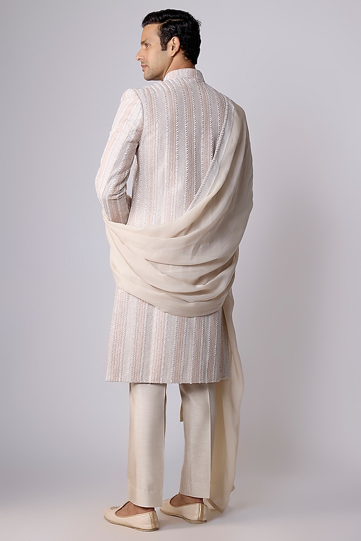 Ivory Silk Groom Sherwani Set by Jayesh and Kaajal Shah Men at Pernia's Pop Up Shop
