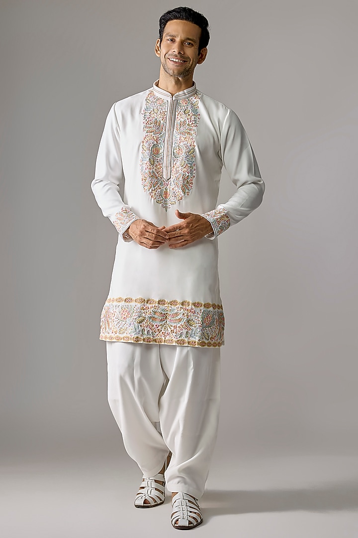 White Cotton Blend Kurta Set by Jayesh and Kaajal Shah Men at Pernia's Pop Up Shop