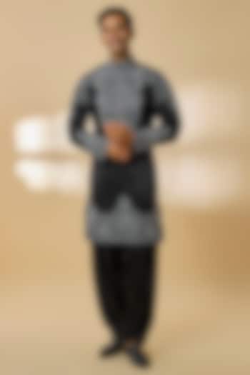 Black Silk Kurta Set by Jayesh and Kaajal Shah Men at Pernia's Pop Up Shop