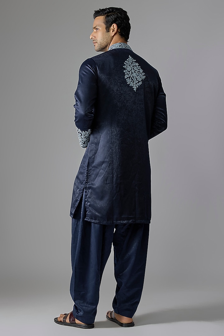 Navy Blue Cotton Blend Kurta Set by Jayesh and Kaajal Shah Men at Pernia's Pop Up Shop