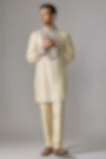 Beige Silk Kurta Set by Jayesh and Kaajal Shah Men at Pernia's Pop Up Shop