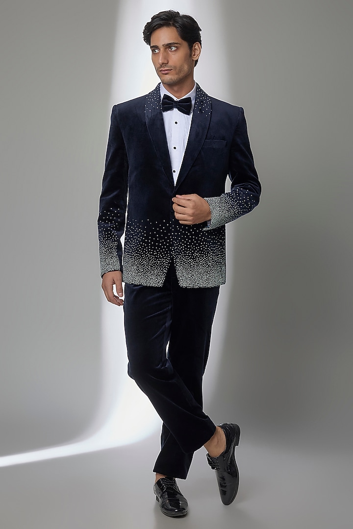 Navy Blue Velvet Tuxedo Set by Jayesh and Kaajal Shah Men at Pernia's Pop Up Shop