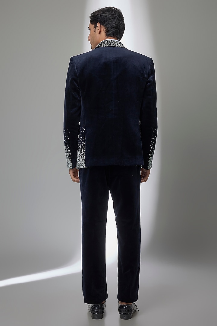 Navy Blue Velvet Tuxedo Set by Jayesh and Kaajal Shah Men at Pernia's Pop Up Shop