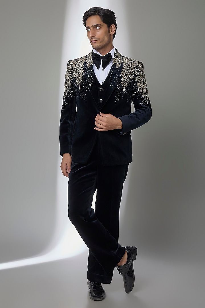 Black Velvet Tuxedo Set by Jayesh and Kaajal Shah Men at Pernia's Pop Up Shop