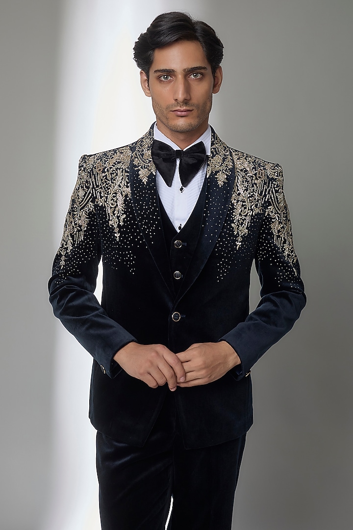 Black Velvet Tuxedo Set by Jayesh and Kaajal Shah Men at Pernia's Pop Up Shop
