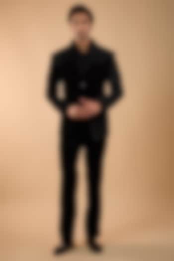 Black Velvet Tuxedo Set by Jayesh and Kaajal Shah Men at Pernia's Pop Up Shop