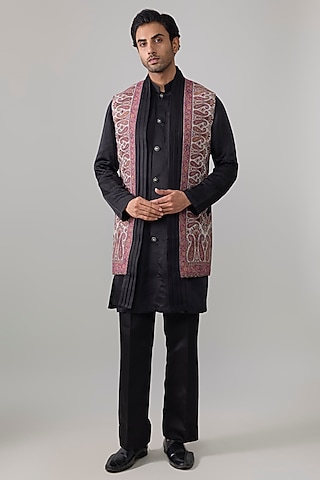 Black Silk Bundi Jacket Set by Jayesh and Kaajal Shah Men