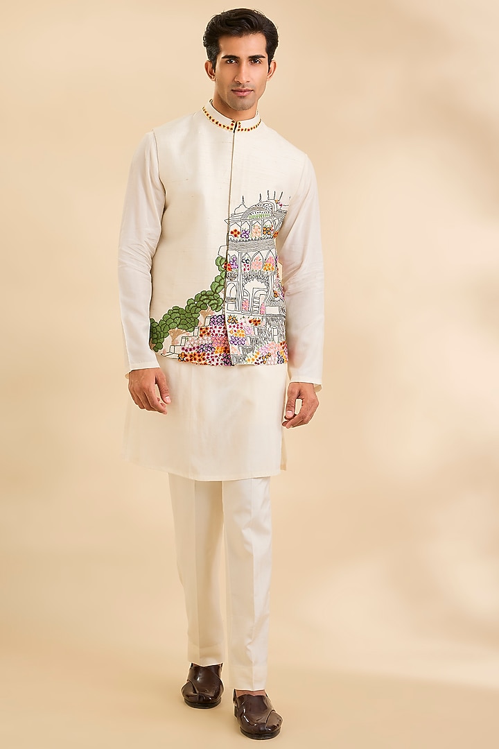 Cream Silk Bundi Jacket Set by Jayesh and Kaajal Shah Men at Pernia's Pop Up Shop