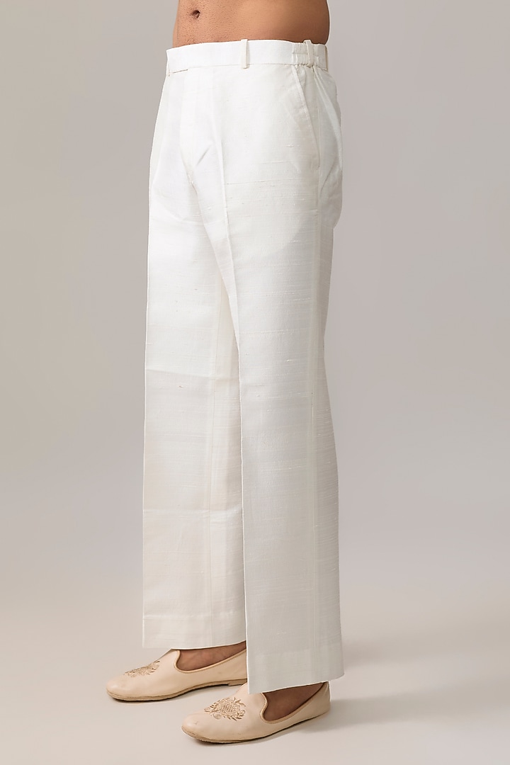 Cream Silk Bundi Jacket Set by Jayesh and Kaajal Shah Men at Pernia's Pop Up Shop