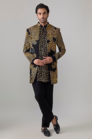 Black Suiting Indowestern Jacket Set by Jayesh and Kaajal Shah Men