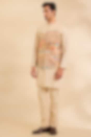 Cream Silk Bundi Jacket Set by Jayesh and Kaajal Shah Men at Pernia's Pop Up Shop