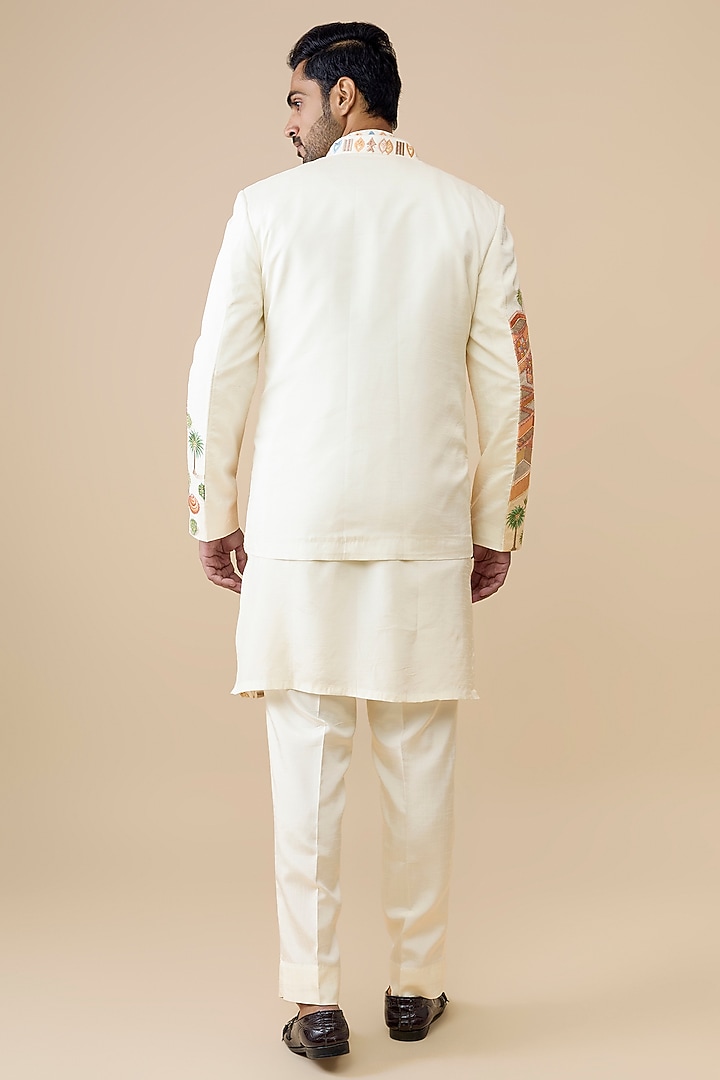 Cream Silk Groom Indowestern Set by Jayesh and Kaajal Shah Men at Pernia's Pop Up Shop