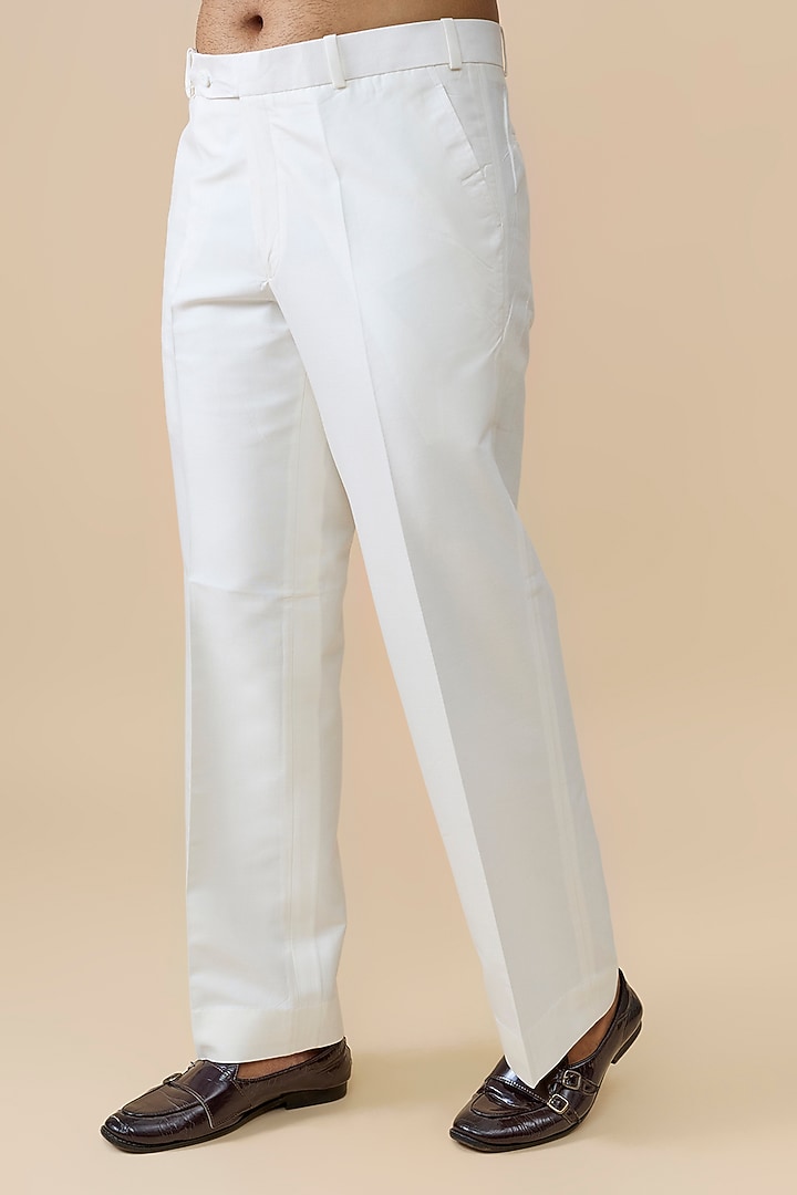 Ivory Silk Wedding Indowestern Set by Jayesh and Kaajal Shah Men at Pernia's Pop Up Shop