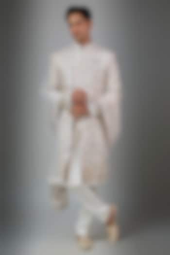 Ivory Silk Groom Sherwani Set by Jayesh and Kaajal Shah Men at Pernia's Pop Up Shop