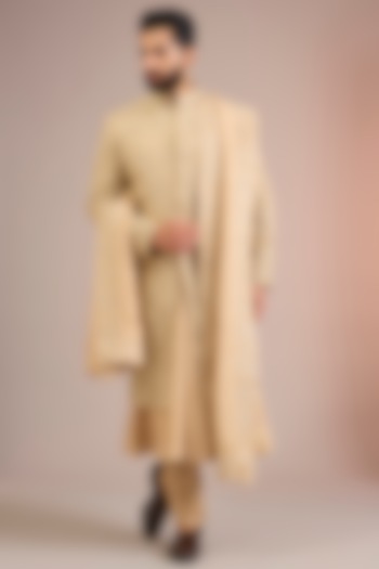 Gold Silk Groom Sherwani Set by Jayesh and Kaajal Shah Men at Pernia's Pop Up Shop