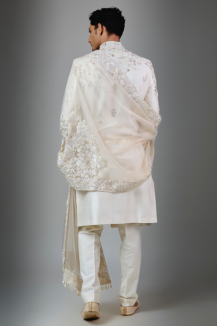 Cream Silk Groom Sherwani Set by Jayesh and Kaajal Shah Men at Pernia's Pop Up Shop