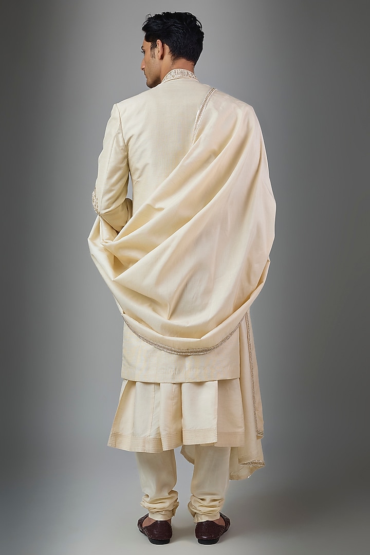 Gold Silk Groom Sherwani Set by Jayesh and Kaajal Shah Men at Pernia's Pop Up Shop