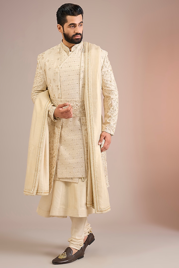 Gold Silk Groom Sherwani Set by Jayesh and Kaajal Shah Men at Pernia's Pop Up Shop