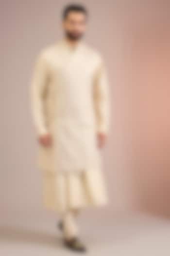 Gold Silk Groom Sherwani Set by Jayesh and Kaajal Shah Men at Pernia's Pop Up Shop