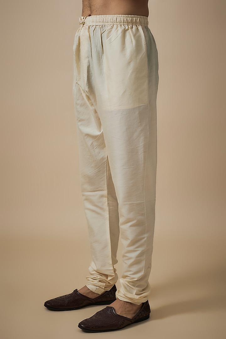 Gold Silk Groom Sherwani Set by Jayesh and Kaajal Shah Men at Pernia's Pop Up Shop