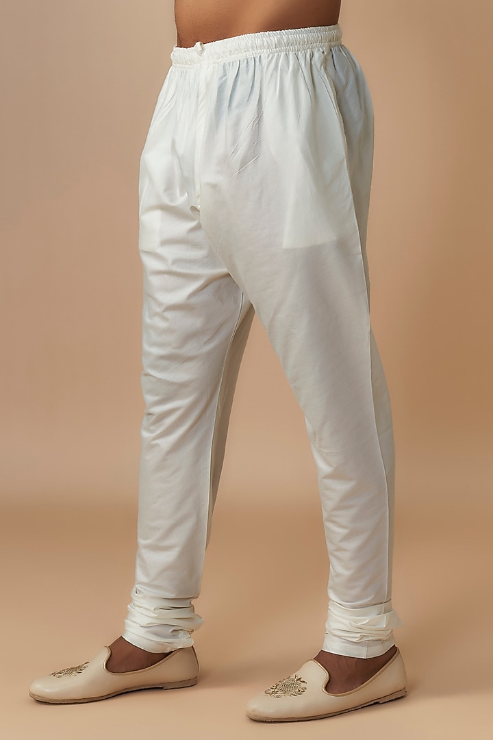 Cream Silk Zardosi Embroidered Groom Sherwani Set by Jayesh and Kaajal Shah Men at Pernia's Pop Up Shop