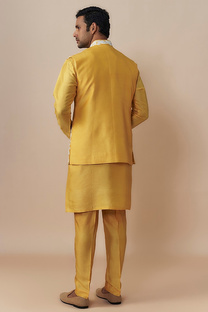 Yellow Raw Silk Patchwork Embroidered Nehru Jacket Set by Jayesh and Kaajal Shah Men at Pernia's Pop Up Shop