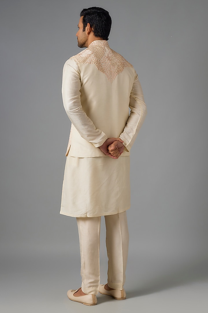 Peach Silk Thread Embroidered Nehru Jacket Set by Jayesh and Kaajal Shah Men at Pernia's Pop Up Shop