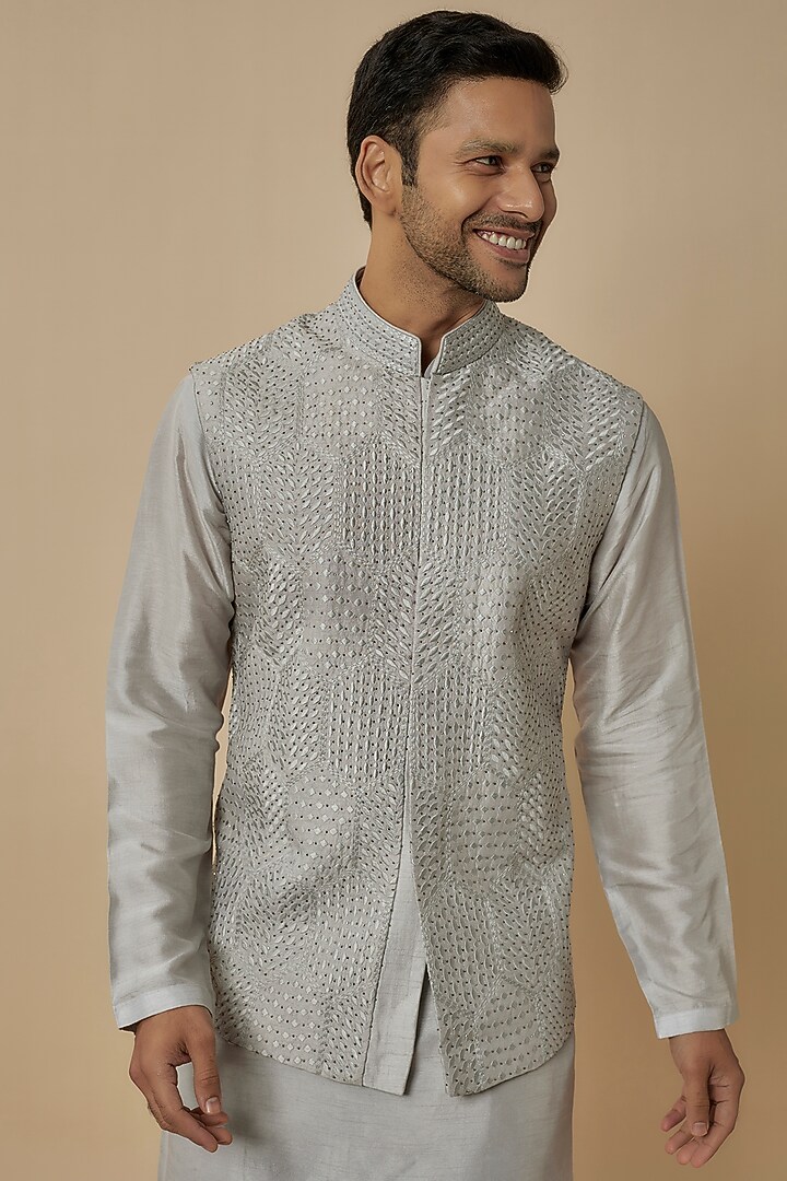 Grey Silk Thread Embroidered Nehru Jacket Set by Jayesh and Kaajal Shah Men at Pernia's Pop Up Shop