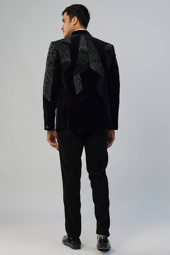 Black Velvet Embroidered Suit Set by Jayesh and Kaajal Shah Men at Pernia's Pop Up Shop