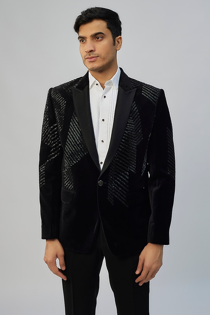 Black Velvet Embroidered Suit Set by Jayesh and Kaajal Shah Men at Pernia's Pop Up Shop