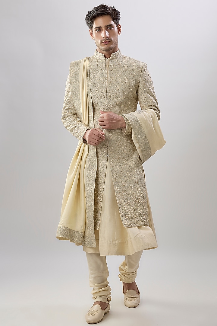 Gold Silk Groom Sherwani Set by Jayesh and Kaajal Shah Men at Pernia's Pop Up Shop