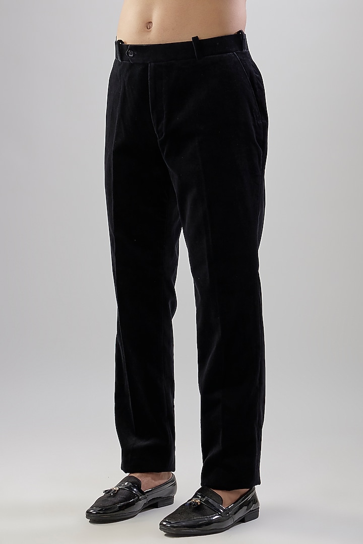 Black Velvet Tuxedo Set by Jayesh and Kaajal Shah Men at Pernia's Pop Up Shop