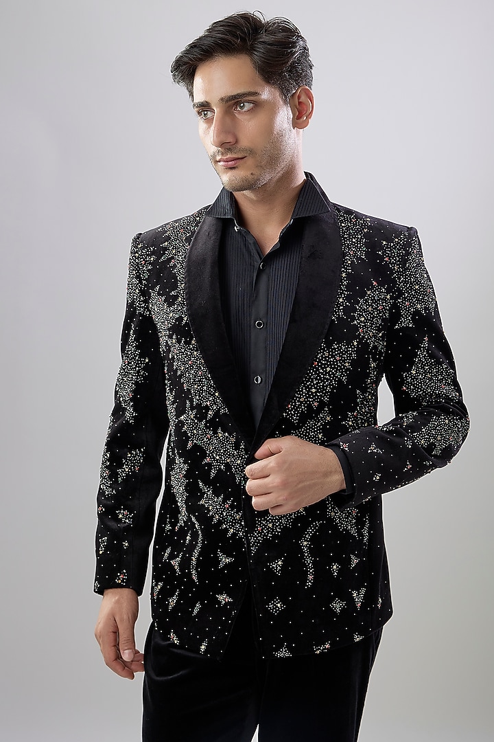 Black Velvet Tuxedo Set by Jayesh and Kaajal Shah Men at Pernia's Pop Up Shop