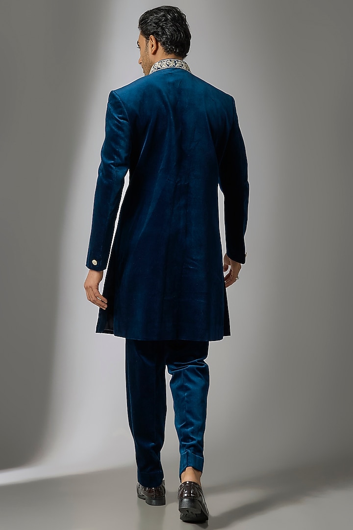 Teal Blue Velvet Indo-Western Set by Jayesh and Kaajal Shah Men at Pernia's Pop Up Shop