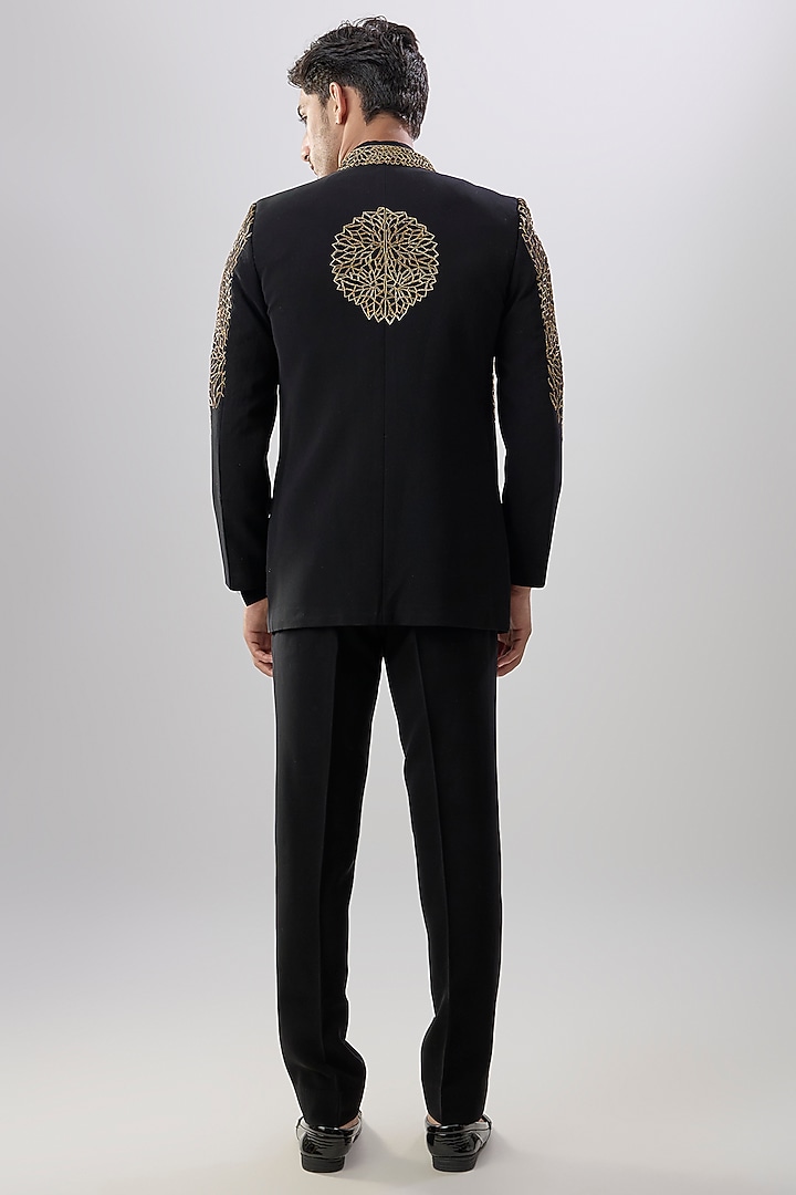 Black Twill Hand Embroidered Indo Western Set by Jayesh and Kaajal Shah Men at Pernia's Pop Up Shop