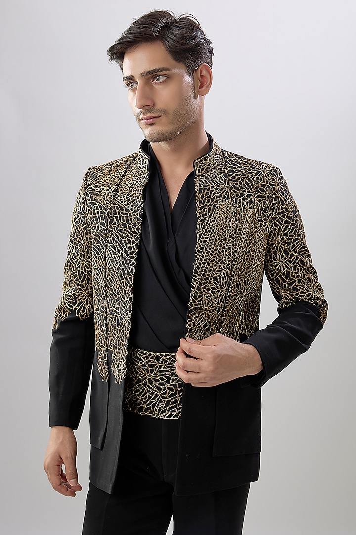 Black Twill Hand Embroidered Indo Western Set by Jayesh and Kaajal Shah Men at Pernia's Pop Up Shop