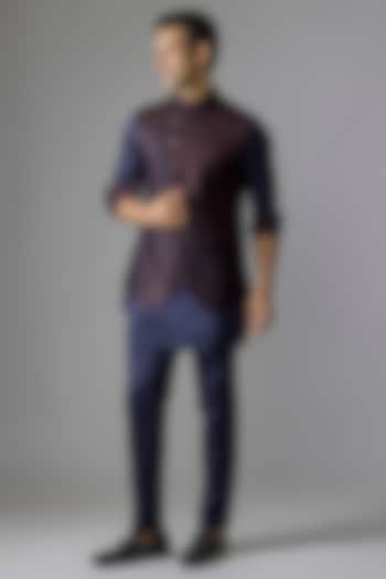 Blue Silk Bundi Jacket Set by Jayesh and Kaajal Shah Men at Pernia's Pop Up Shop