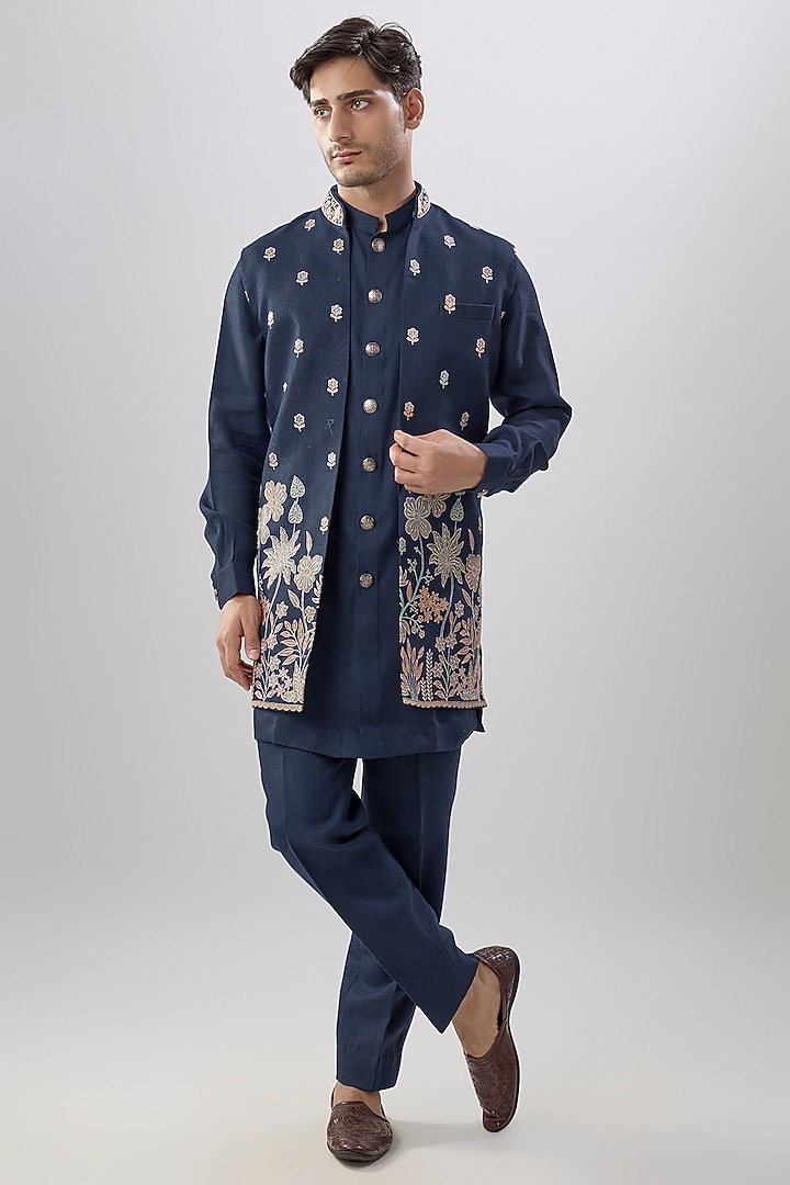 Blue Silk Bundi Jacket Set by Jayesh and Kaajal Shah Men at Pernia's Pop Up Shop