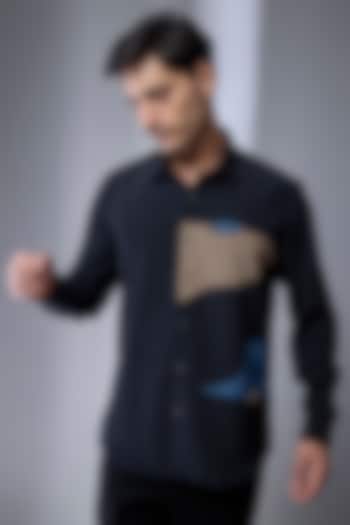 Black Cotton Blend Party Wear Shirt by Jayesh and Kaajal Shah Men at Pernia's Pop Up Shop